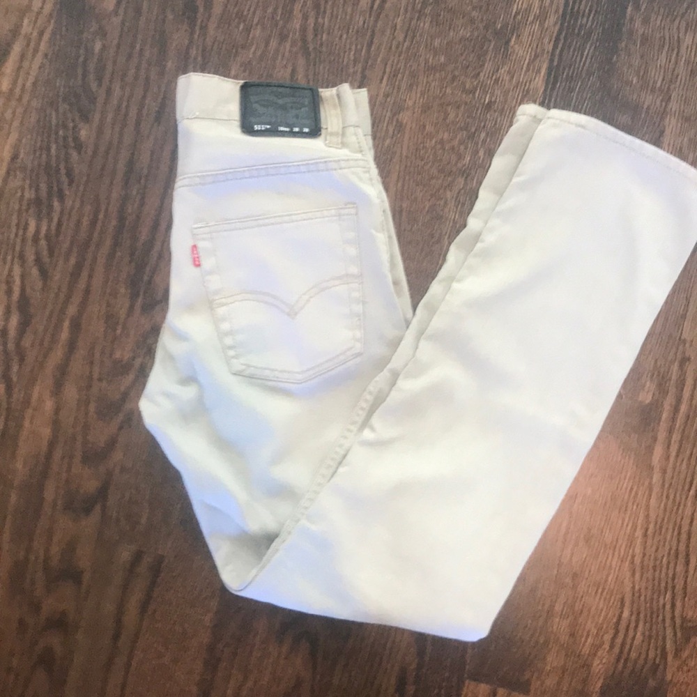Tan Levi’s
